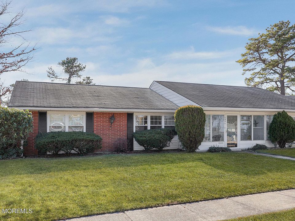 1st image of 645A Plymouth Drive