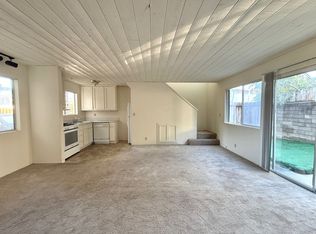 1954 Chalcedony St APT B, San Diego, CA 92109