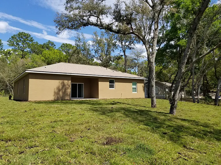 31611 Colby Pl — Photo 2