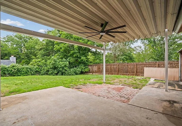 7603 Brookhollow Cv — Photo 23