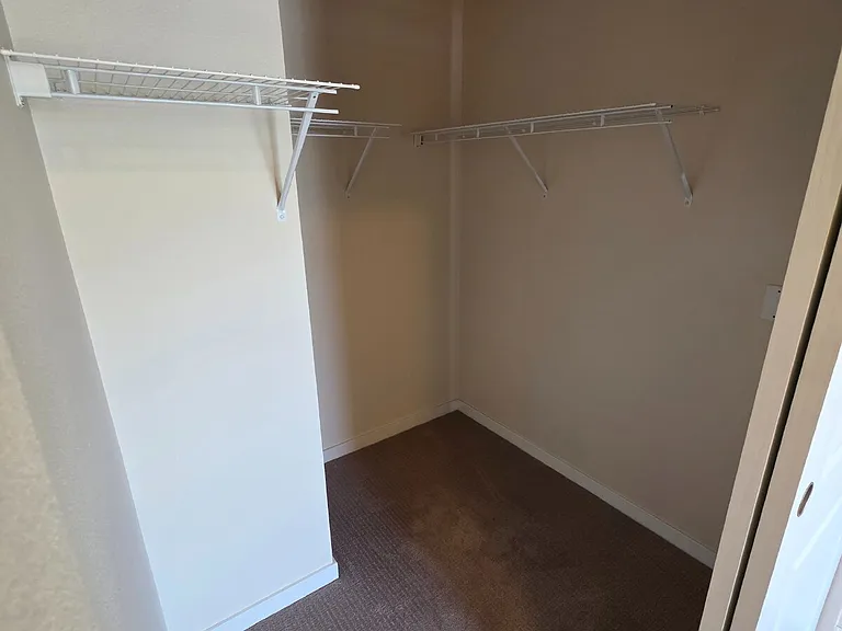 1415 Center Point Rd NE #301 — Photo 9