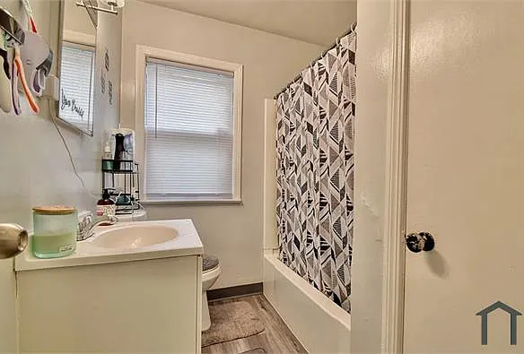 3 bed, 1282 sqft, $1,700 — Photo 3