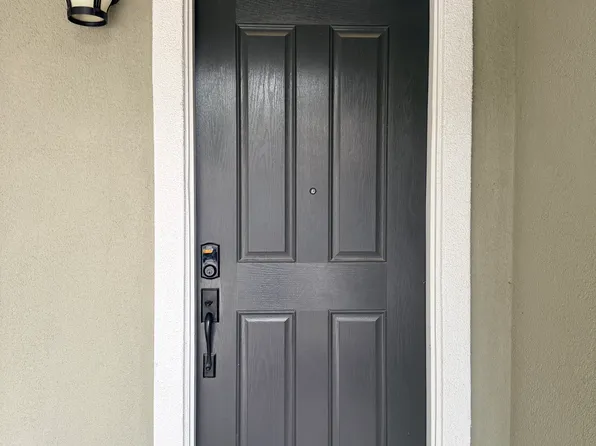 379 E Angelina Ave, Tracy, CA 95391