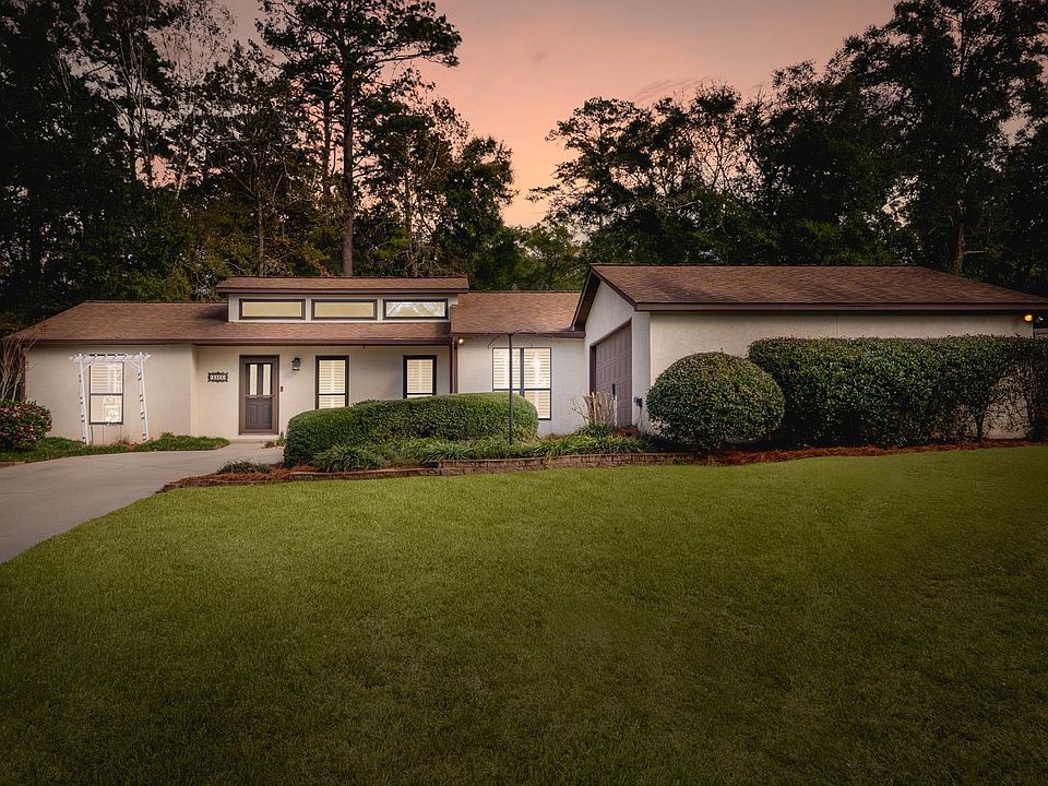 1st image of 3923 Forsythe Way