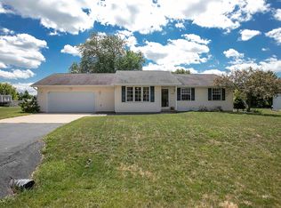 W2375 Valleywood Ln, Appleton, WI 54915