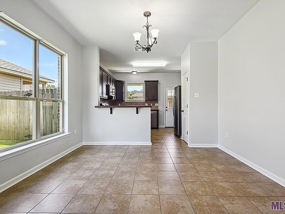 3rd image of 11444 Rossow Ct