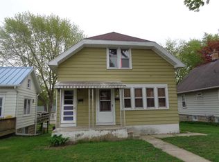 413 1/2 S Hubba Rd, Horicon, WI 53032