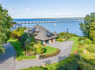 44 Spring St, Saunderstown, RI 02874