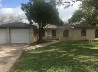 111 Joe Rice Dr, Del Rio, TX 78840