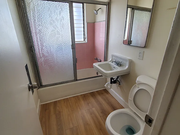 158 S Bandy Ave #4 — Photo 8