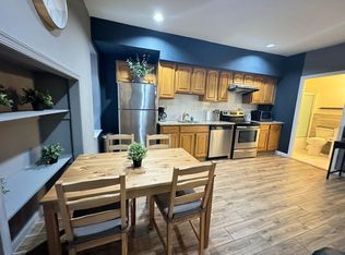 1829 Spruce St APT 3F, Philadelphia, PA 19103