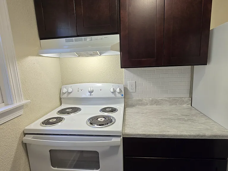 1517 Halifax St #15 — Photo 9