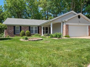 177 Shadyoak Dr, Ballwin, MO