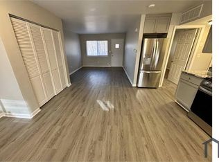 121 Cherry Ct #121, Ypsilanti, MI 48198