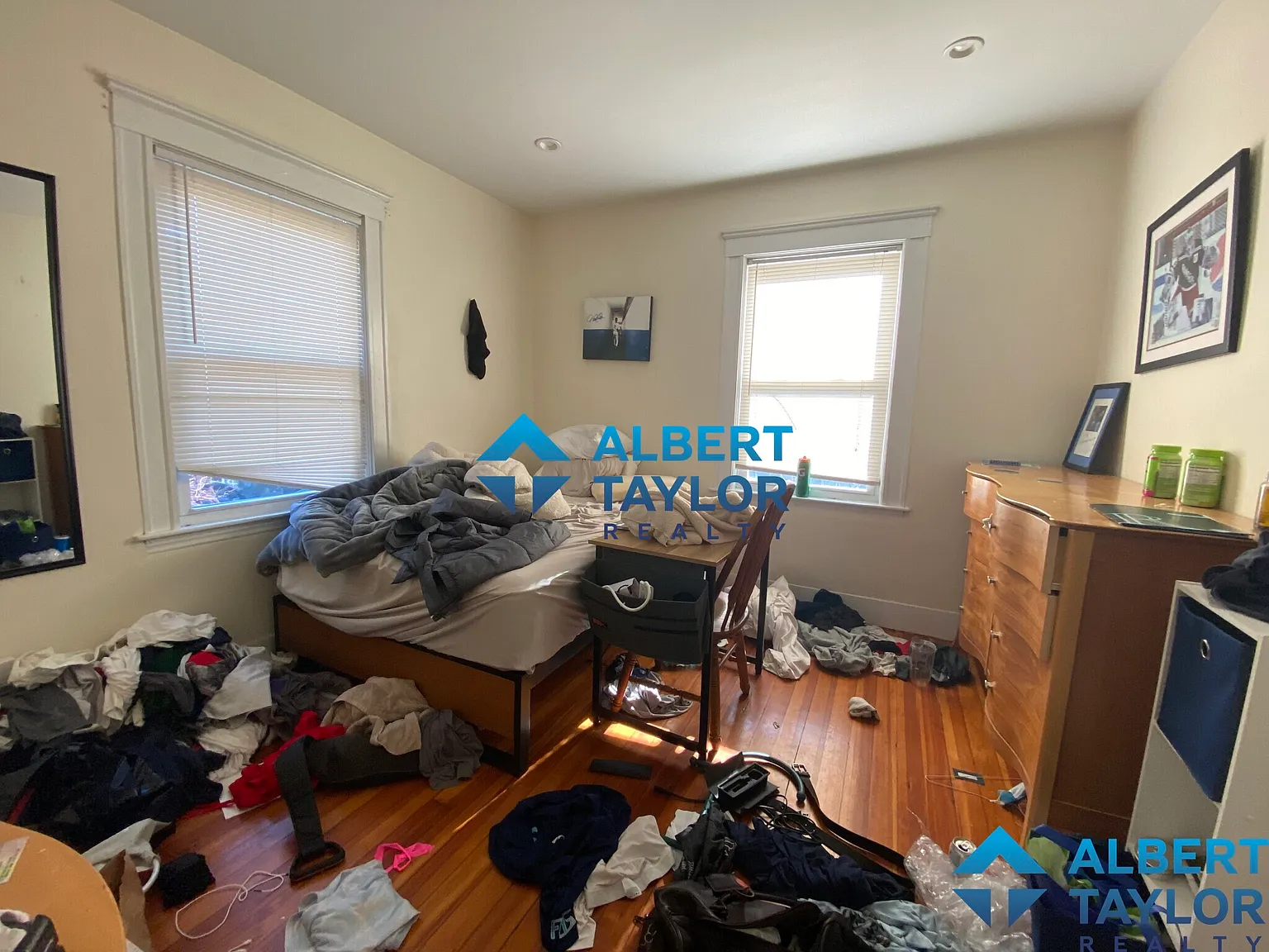 5 bed, 2.5 bath, 3000 sqft, $7,500 — Photo 4