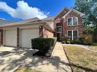 3615 Glenhill Dr, Pearland, TX 77584