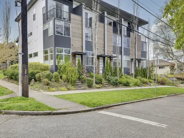 1155 NE 55th St #3, Seattle, WA 98105