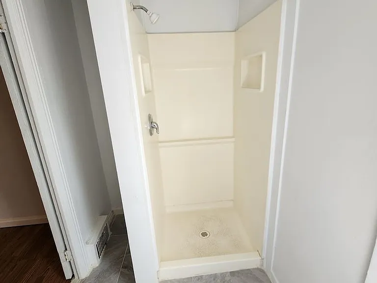 1517 Walnut St — Photo 13