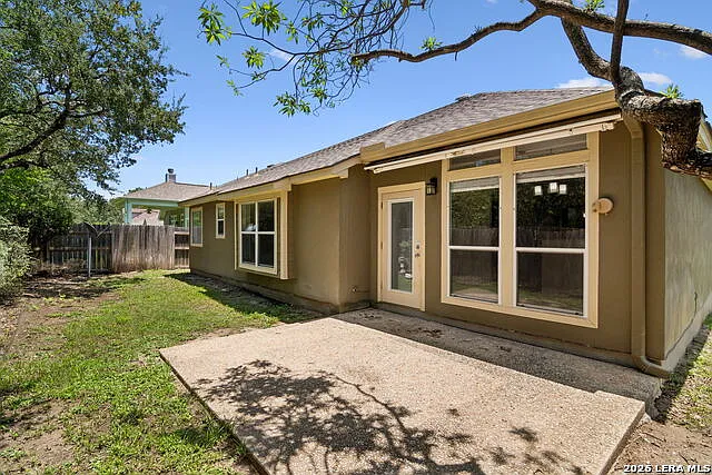 1303 Bluff Frst — Photo 30