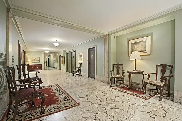 Sold by BLU Real Estate | media 5