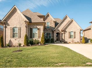 8008 June Apple Ln, Spring Hill, TN 37174