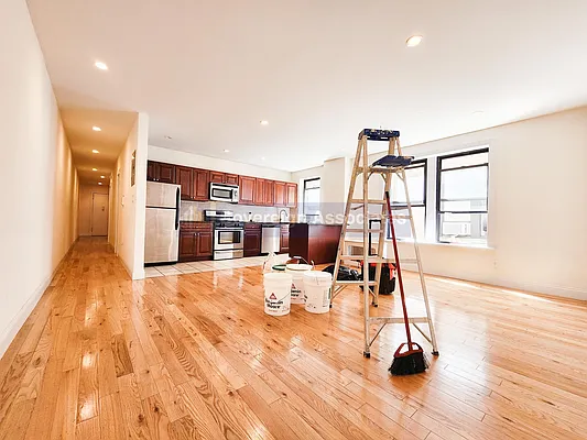 Rented by Sovereign Associates | media 3