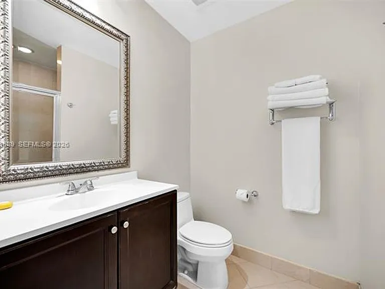 100 S Pointe Dr #801 — Photo 11