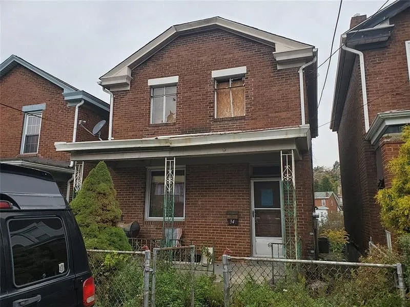 34 Minooka St photo 1