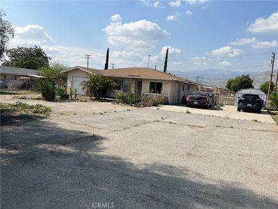 27136 5th St, Highland, CA, 92346
