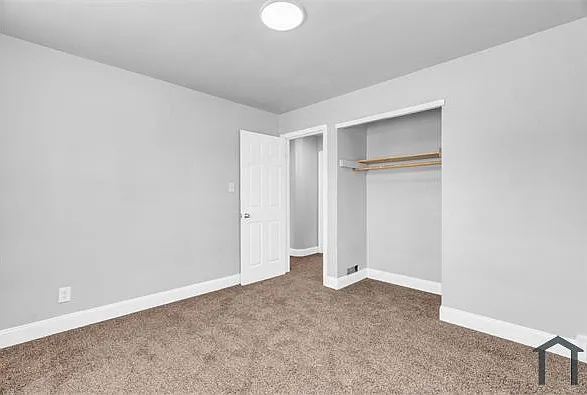 13900 Sussex St — Photo 18