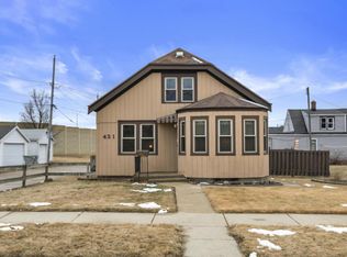 421 W Waterford Ave, Milwaukee, WI 53207