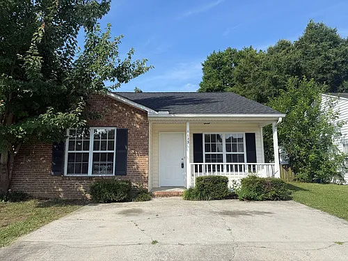 1033 Park Meadow Dr Photo 1