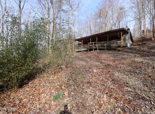 110 Laguna Vista Dr, Caryville, TN 37714