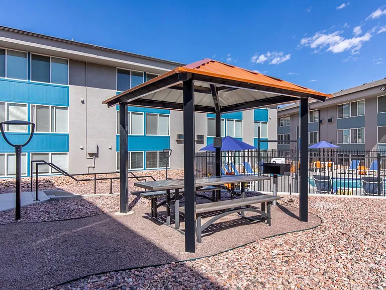 Aero Place Apartments — Photo 8