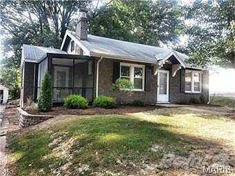 Charming Brick Bungalow with screened porch