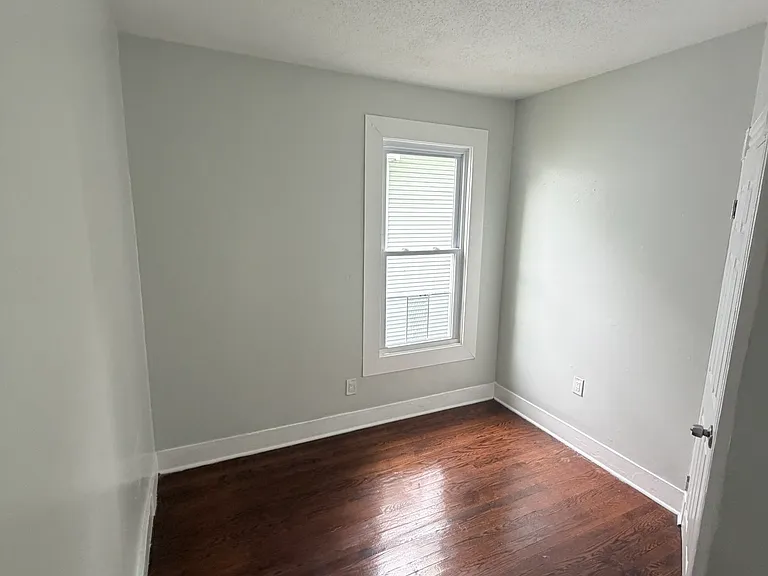 139 Poplar St — Photo 13