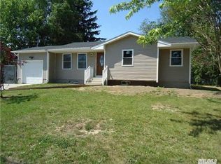 169 Hancock St, Brentwood, NY 11717