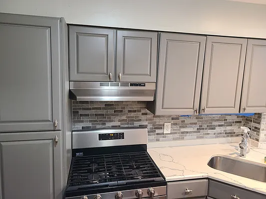 Rented by Astoria Park Realty Group Inc | media 2