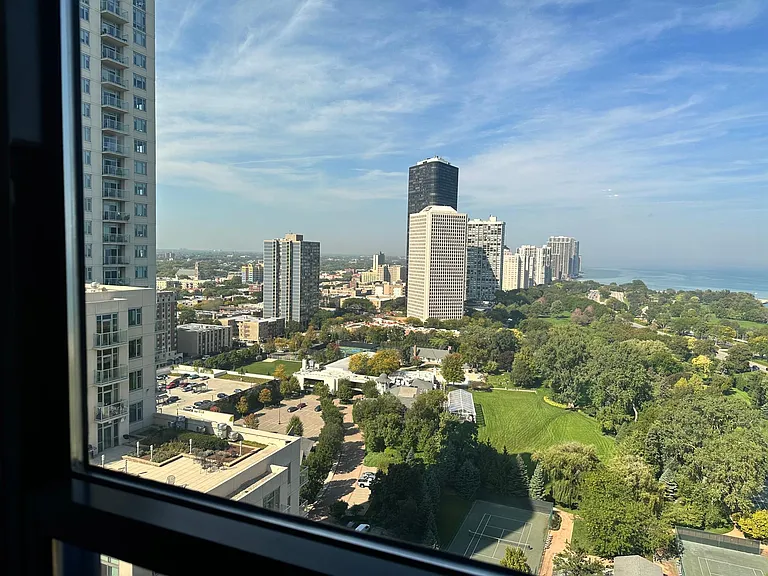5100 N Marine Dr #23K — Photo 24