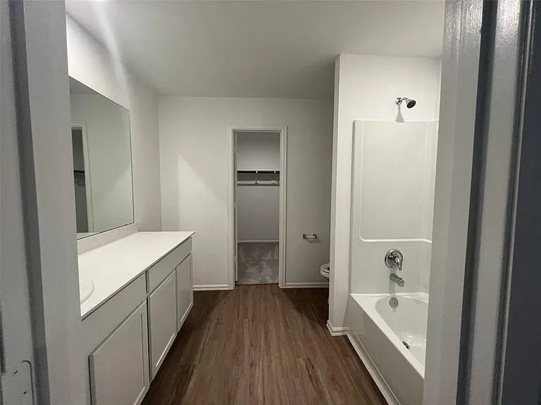 1499 Twilight Green Dr — Photo 13