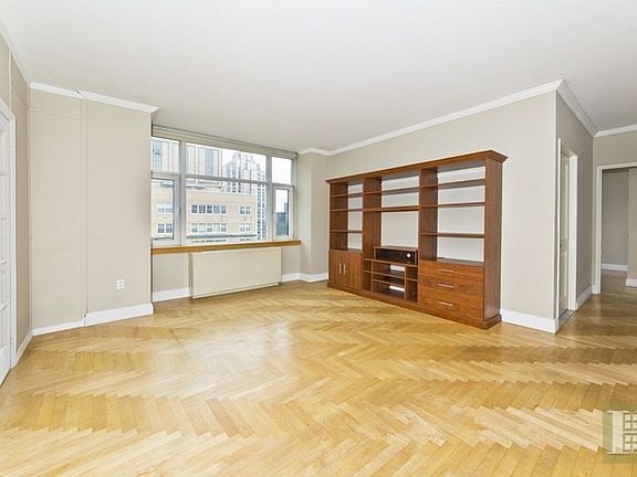 2nd image of 404 E 76th St APT 18B