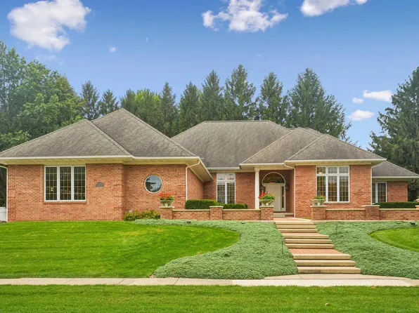 1845 Partridge Ln, Waterloo, IA 50701