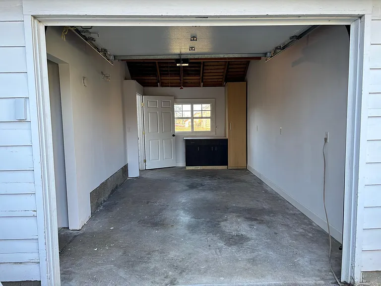 6325 NE Mason St — Photo 11