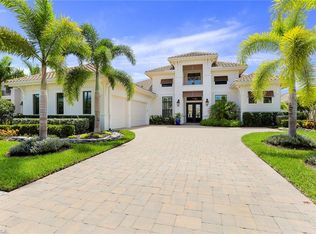 11962 Maidstone Ct, Naples, FL 34120
