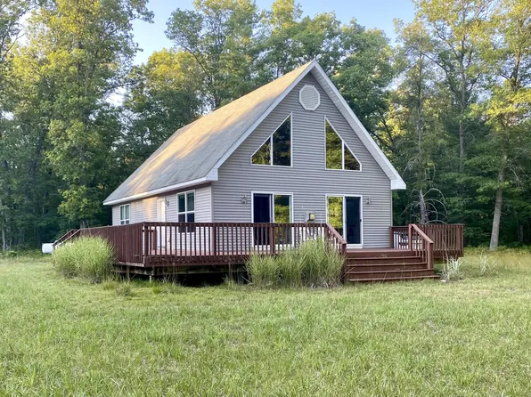 151 Stoney Ridge Rd, Wellston, MI 49689