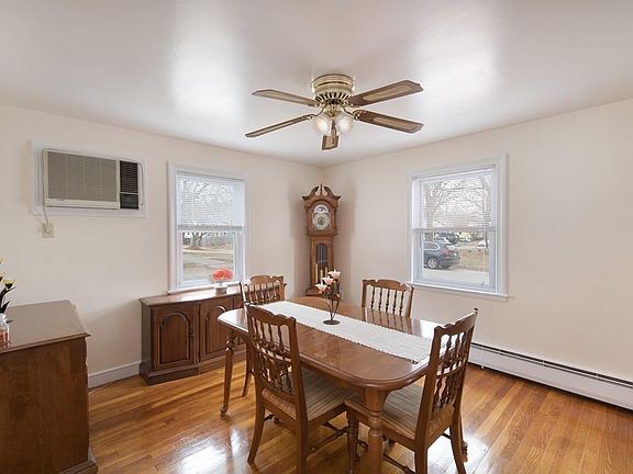 5th image of 36 Arcadia Ave