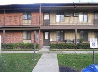 30460 Utica Rd, Roseville, MI 48066