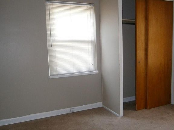5th image of 275 Wampler Ave #275