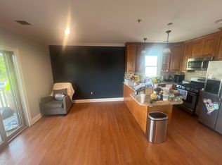 158 Washington Ave #2A, Dumont, NJ 07628