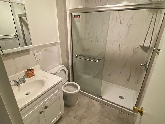 4th image of 4037 202nd St Floor 1